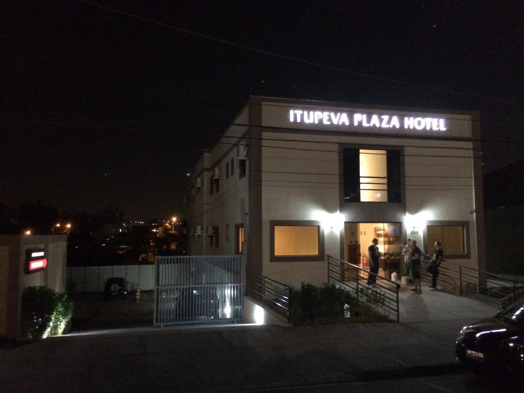 Itupeva Plaza Hotel Exteriér fotografie